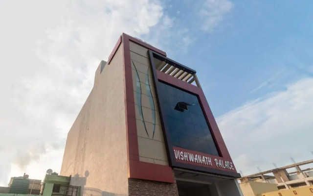 Vishwanath Palace by OYO Rooms