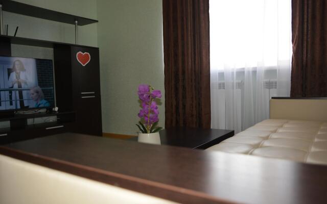 Apartments on Staronikitskaya street