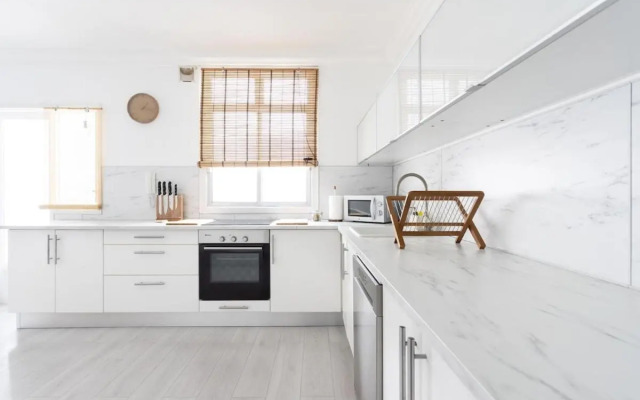 Oasis Penthouse in Santa Cruz by Edén Rentals