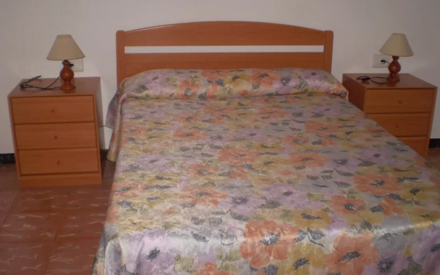 Apartamentos El Oasis