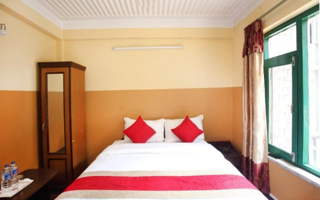 Spot On 383 Hotel Himalayan Ashoka