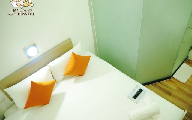 Hanuman V.I.P Hostel (SHA Extra Plus)