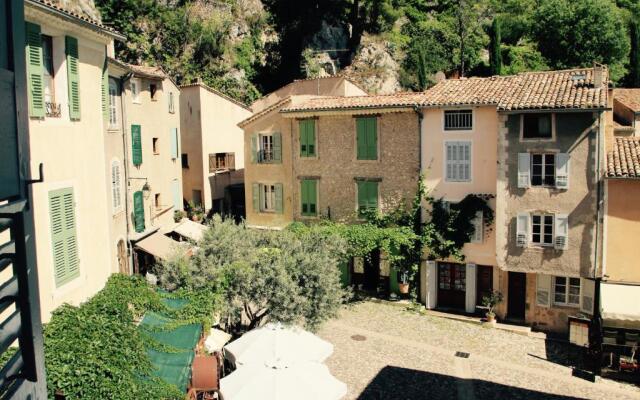 La Bonne Etoile - The Good Star