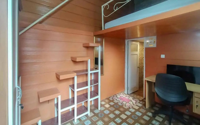 D'H Mansion La Rosa Syariah Sentul By RedDoorz