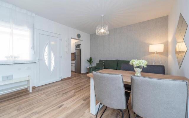 Luxury Apartments - La Vir 1 & 2