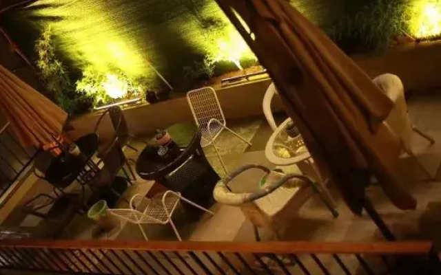 Luoyang Courtyard Shenshen Inn(Lijingmen Cross Street Store)