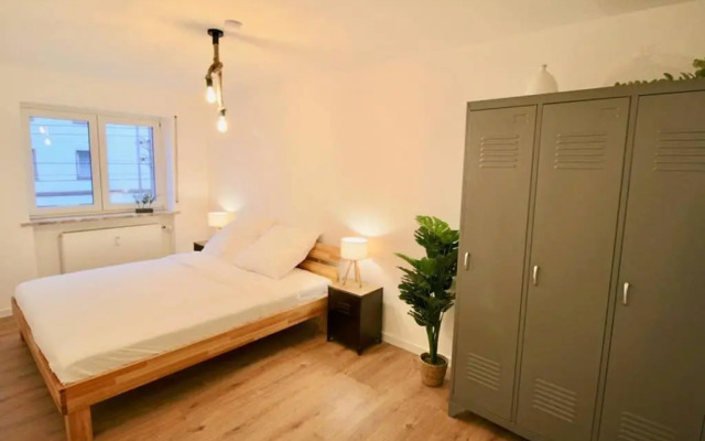 Fantastische Moderne und Zentrale Wohnung mit Balkon