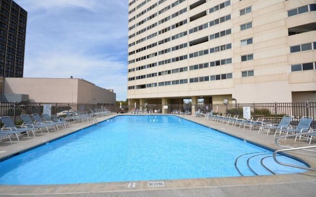 Atlantis 807 - 2 Br Condo