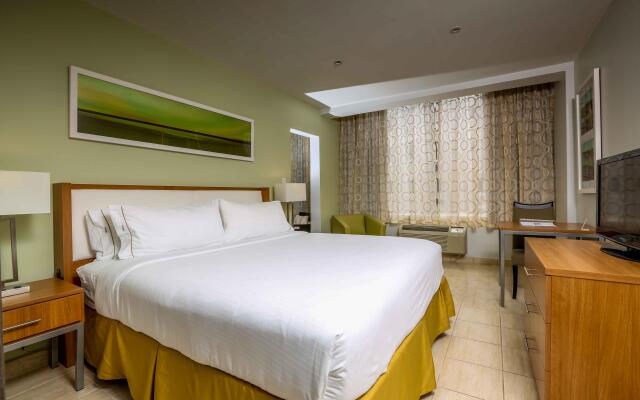 Holiday Inn Express San Juan Condado, an IHG Hotel