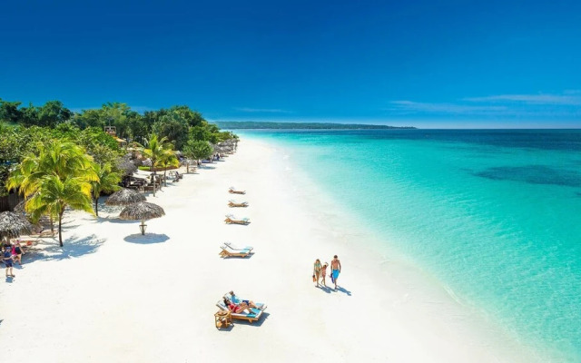 Dela de-Rose Guest House negril Jamaica