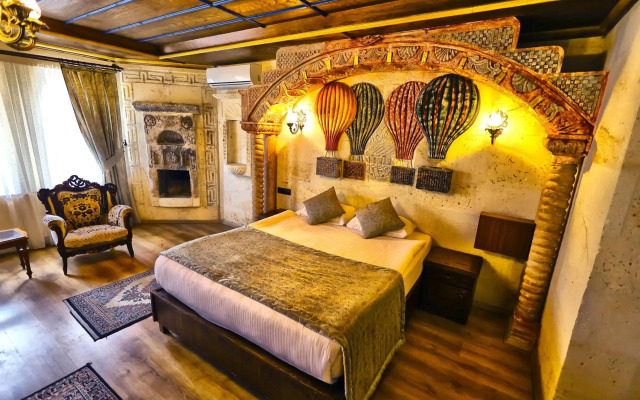 Empire Cave Hotel