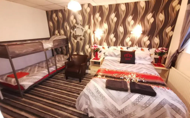 Bukhari Hotel