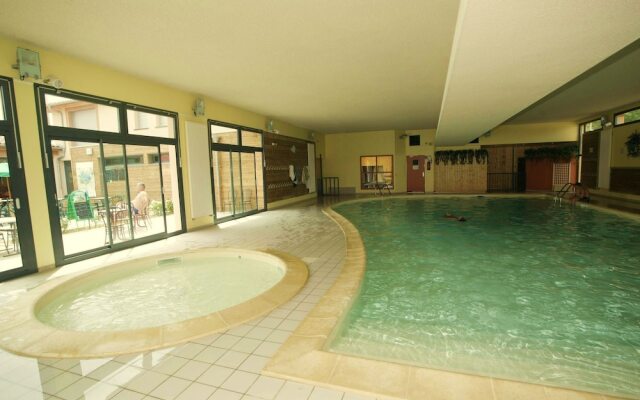 Semi-detached Chalet With a Terrace 100 m. From the Beach