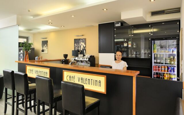 104667 -  Villa in Lloret de Mar