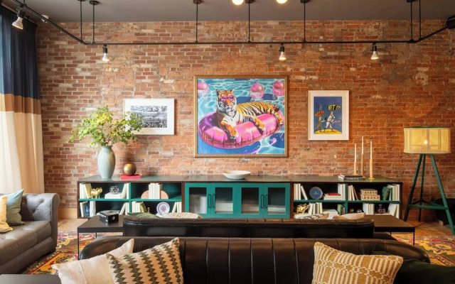 Moxy Cincinnati Downtown