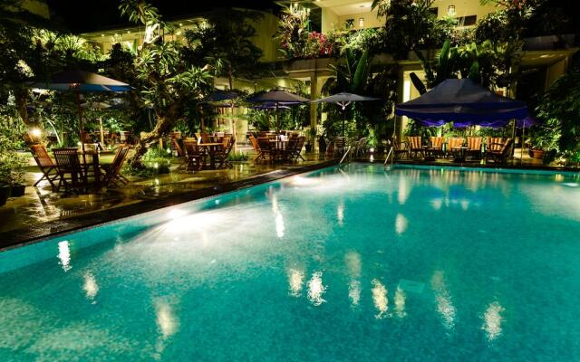 Atsari Hotel