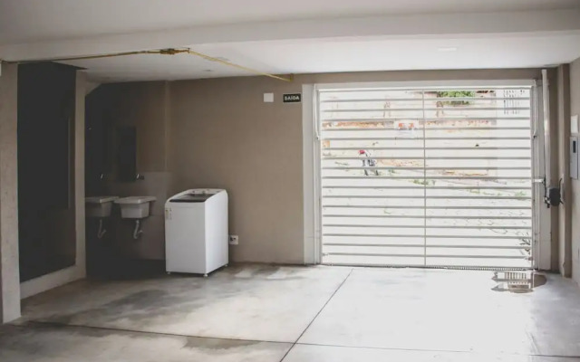 Tima Kitnet Prox Unifei com Wi-fi e Smart TV