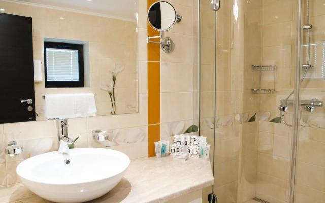 EfBet Hotel