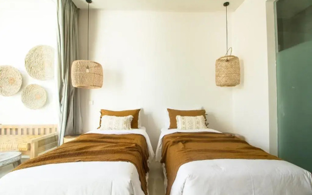 Коттедж Pelangi 148 Beach Suites