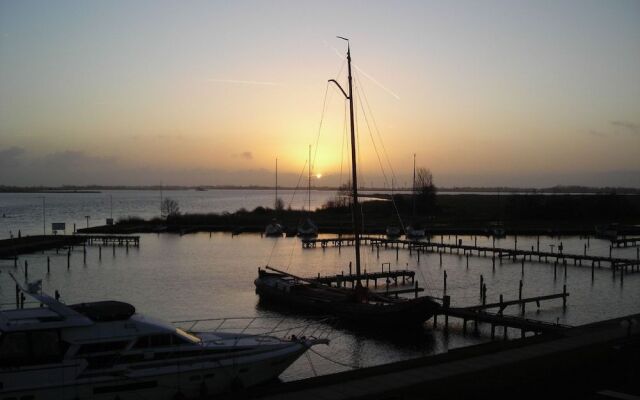 Galamadammen Hotel Jachthavens