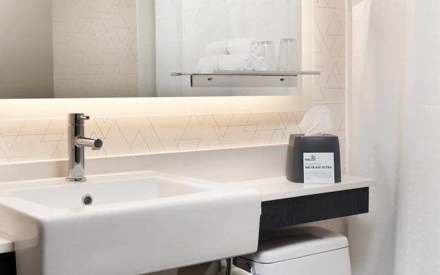 Holiday Inn Express NYC Chelsea - NoMad Area