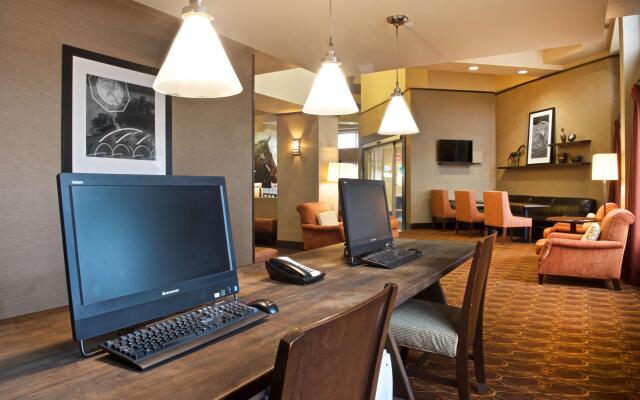 Hampton Inn & Suites N. Ft. Worth-Alliance Airport