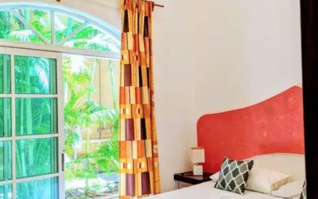 6br 2kitchen walk to Beach 5th, Pool Roof 16limit