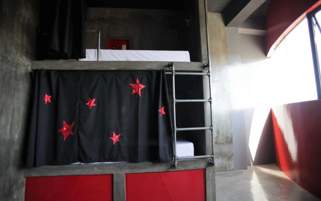 W Hostel Boracay