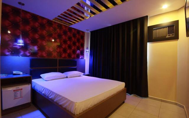 Hippus Motel (Adult Only)