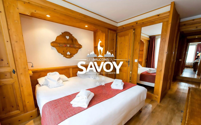 Les Balcons du Savoy