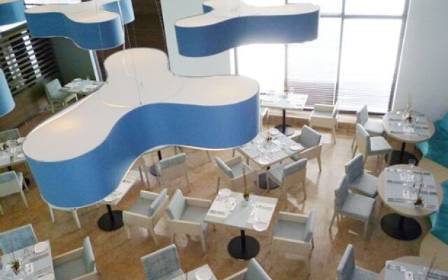 NH Collection Royal Smart Suites - 3 Nights, Barranquilla, Colombia