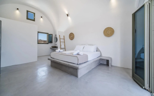 Amethyst Luxury Suites