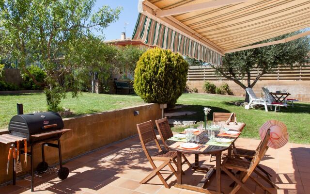 Holiday Home Villa Chari