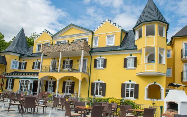 Schlossl Hotel Kindl