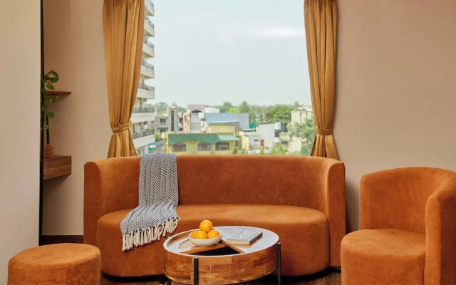 Minimalist - The Varanasi Edit