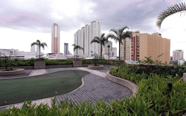 1 Br Robinsons Place Manila Rpr4