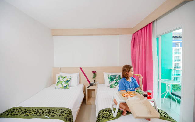 SunSeaSand Hotel (Patong) (SHA Certified)