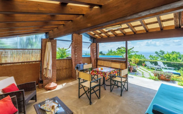 Casa Di Elda Holiday Home With Pool