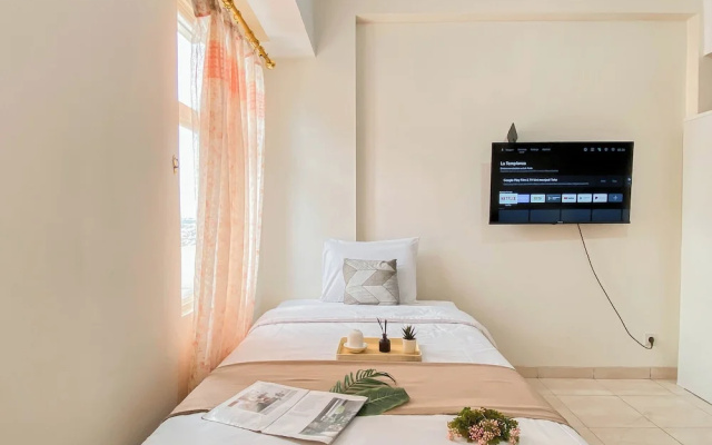 Studio At Apartment Margonda Residence 2 Near Ui – Guest Rooms – Depok