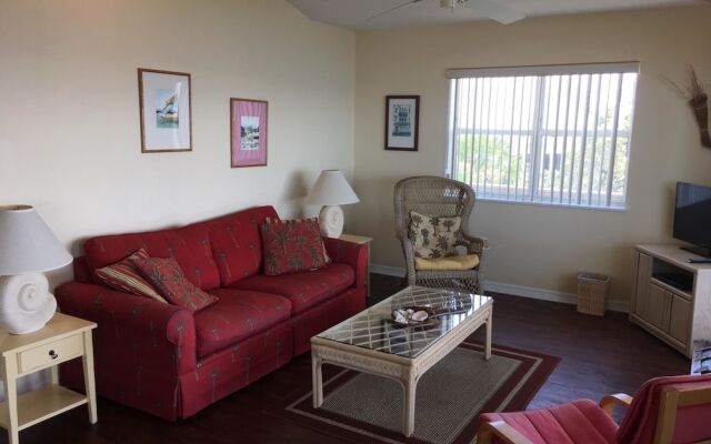 Seahorse Landing by Panhandle Getaways