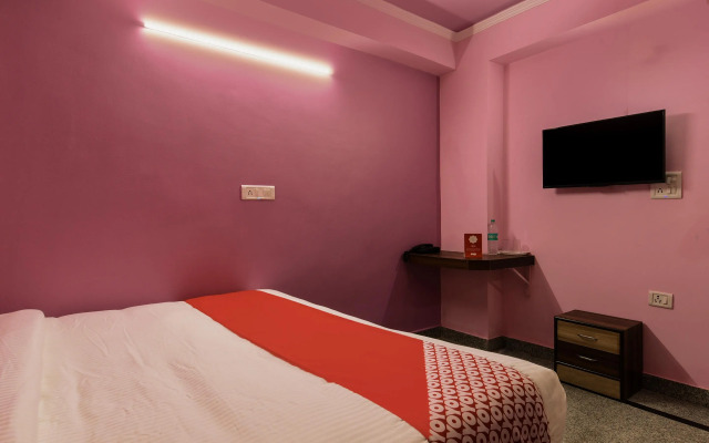 Aster Studio Stay by OYO Rooms