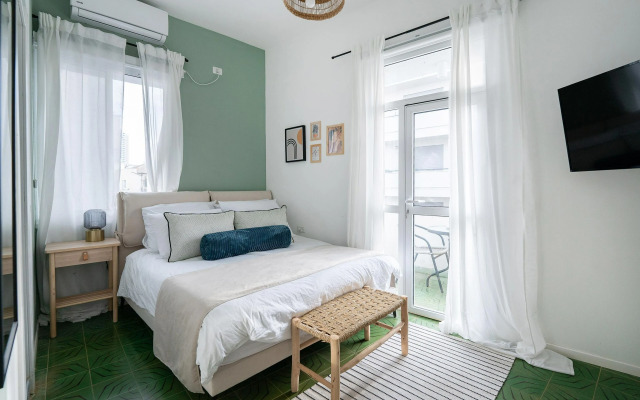 Carmel Beach House by Berry Stays