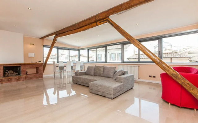 Rental in Rome Navona Penthouse