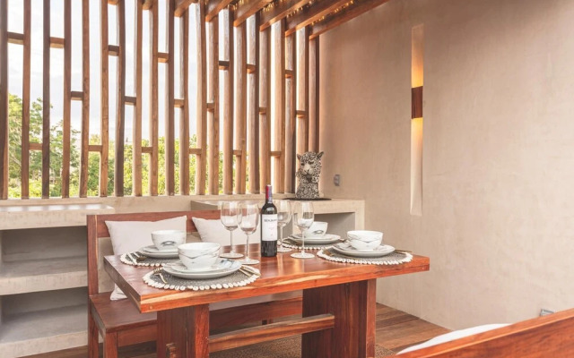 Entorno Luxury 5 Bedrooms Villa in Tulum