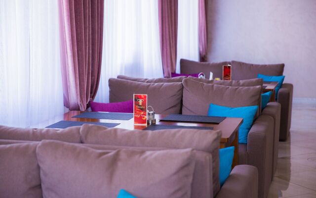 Boutique Hotel Tomiris