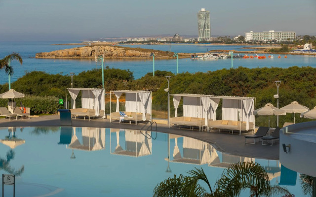 Nissiblu Beach Resort