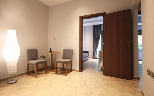 Meni Apartments Hotel