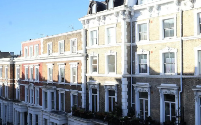 Dreamtel London Kensington