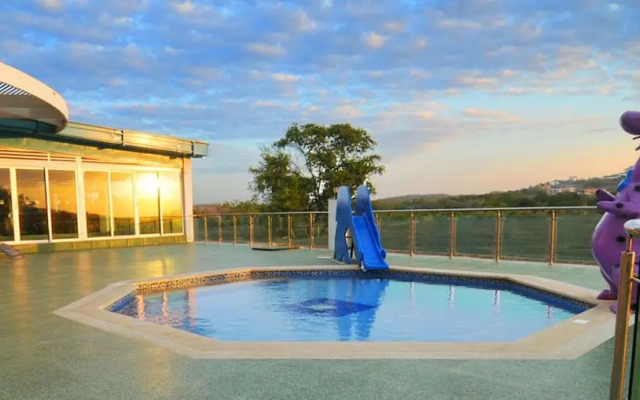 Hotel Campestre El Cisne
