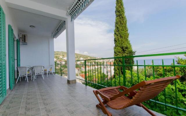 Vinko - 80 m From Beach - A2